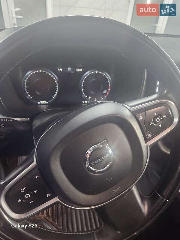 Позашляховик / Кросовер Volvo XC60 2017 в Бродах