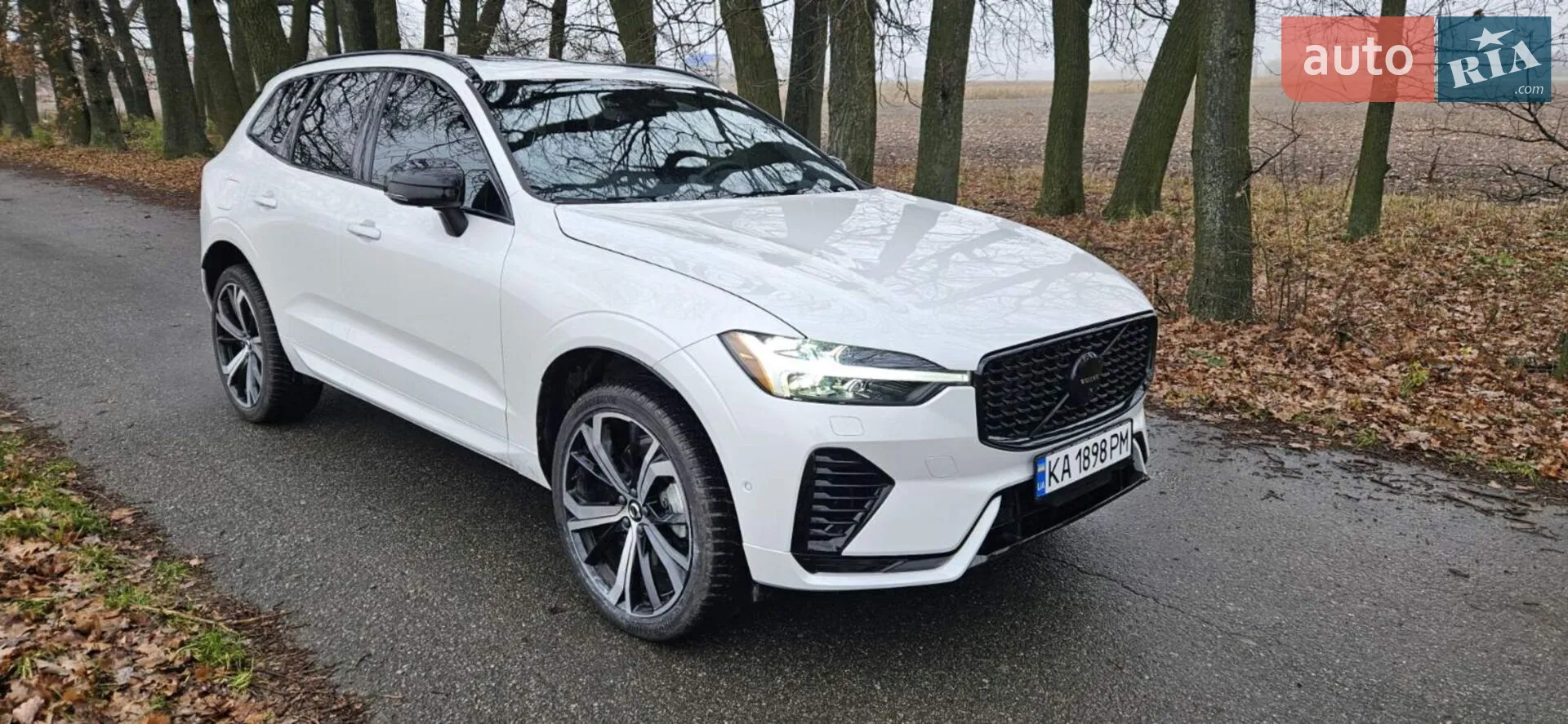 Volvo XC60 2022 VIN YV4H60DM7N1058622 фото оголошення 2 з 17