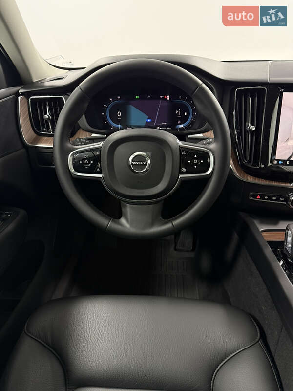 Позашляховик / Кросовер Volvo XC60 2024 в Одесі