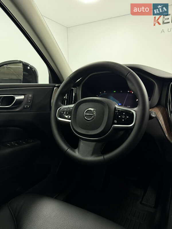 Позашляховик / Кросовер Volvo XC60 2024 в Одесі