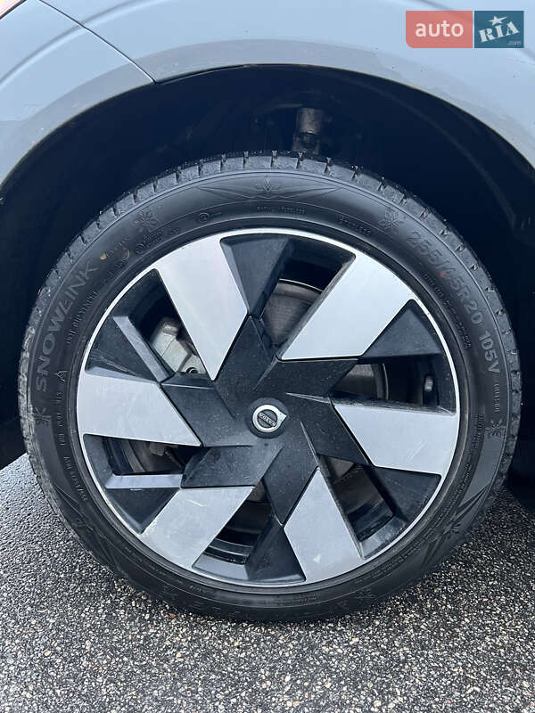 Позашляховик / Кросовер Volvo XC60 2024 в Харкові