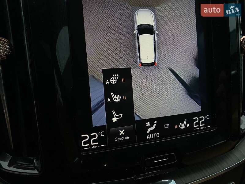 Внедорожник / Кроссовер Volvo XC60 2019 в Львове