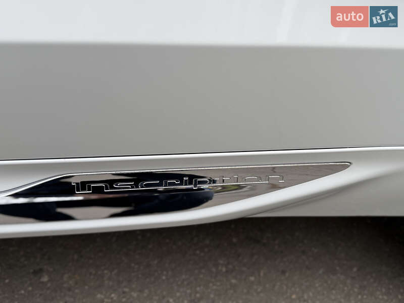 Внедорожник / Кроссовер Volvo XC60 2018 в Днепре фото 69 Внедорожник / Кроссовер Volvo XC60 2018 в Днепре