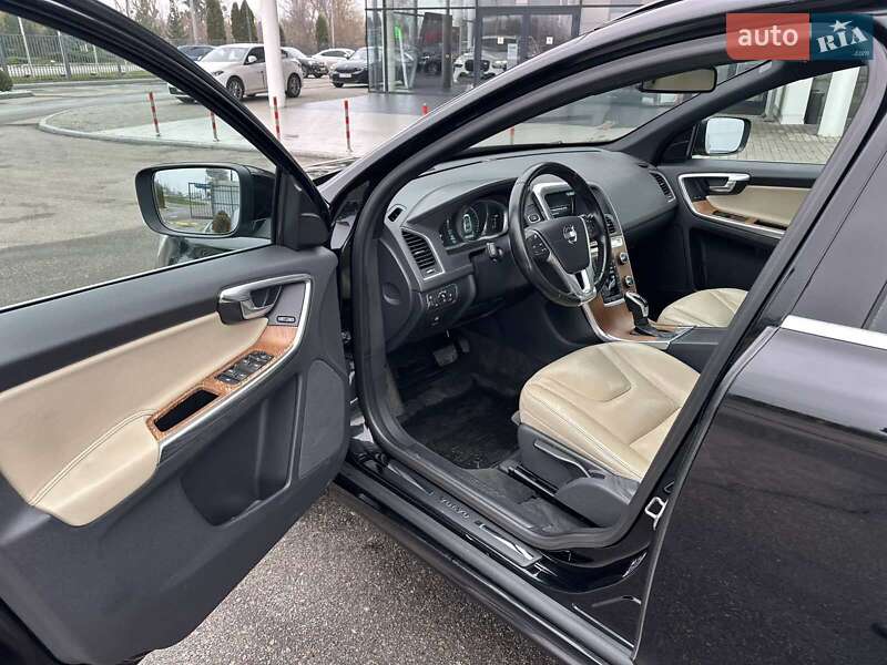 Позашляховик / Кросовер Volvo XC60 2014 в Полтаві