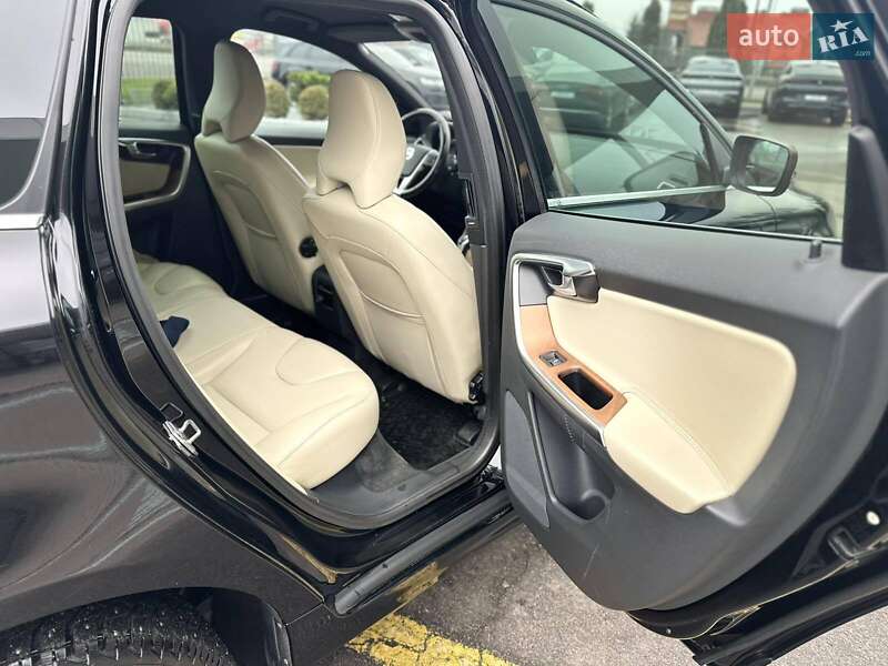 Позашляховик / Кросовер Volvo XC60 2014 в Полтаві