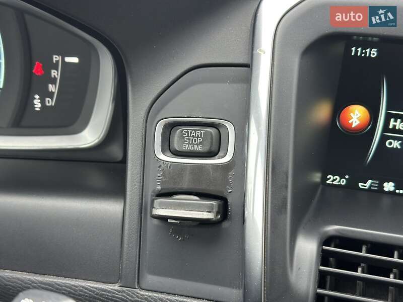 Позашляховик / Кросовер Volvo XC60 2014 в Полтаві