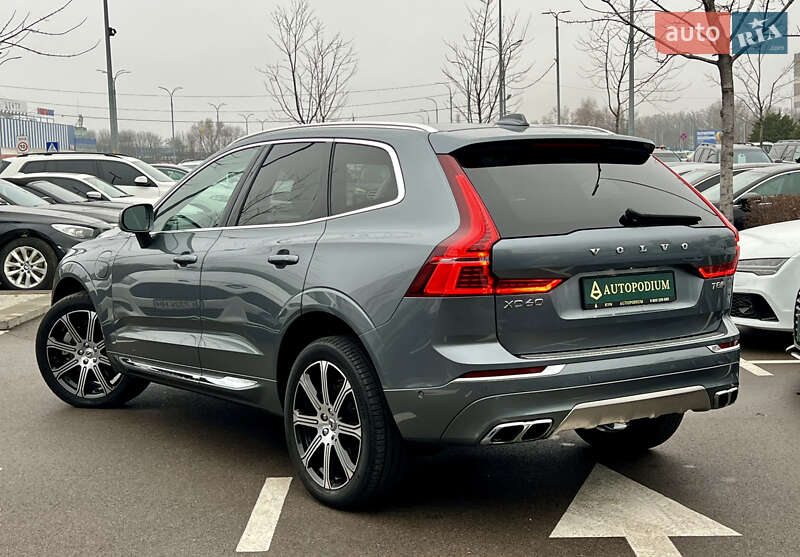 Внедорожник / Кроссовер Volvo XC60 2019 в Киеве