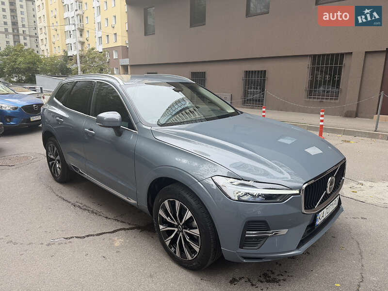 Позашляховик / Кросовер Volvo XC60 2022 в Києві