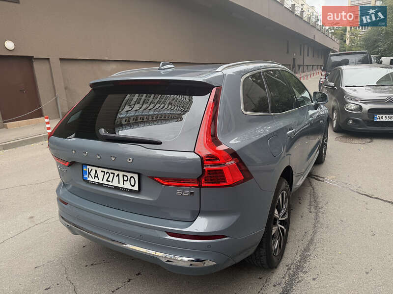 Позашляховик / Кросовер Volvo XC60 2022 в Києві