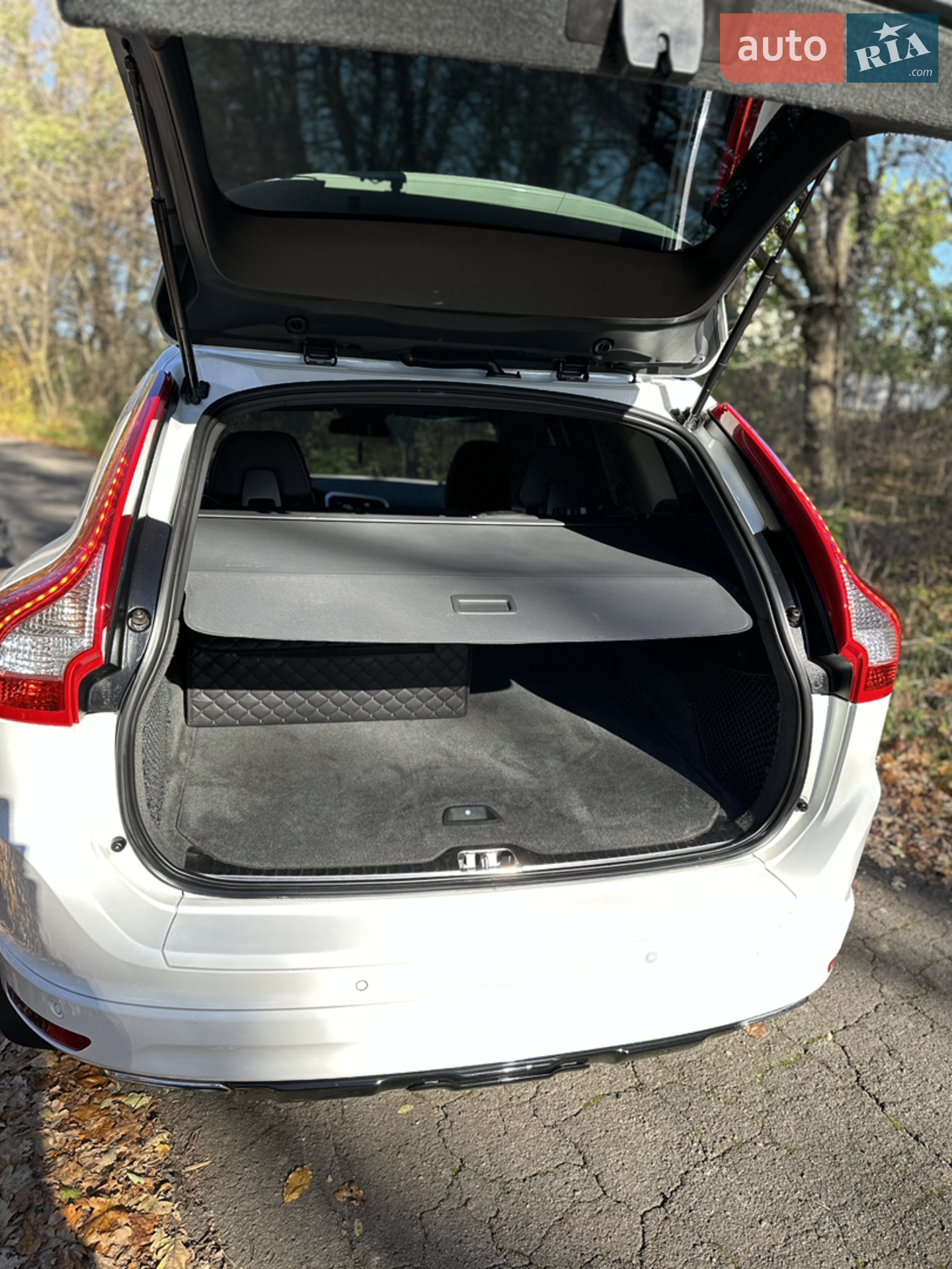 2015 Volvo XC60 - мініатюра 17