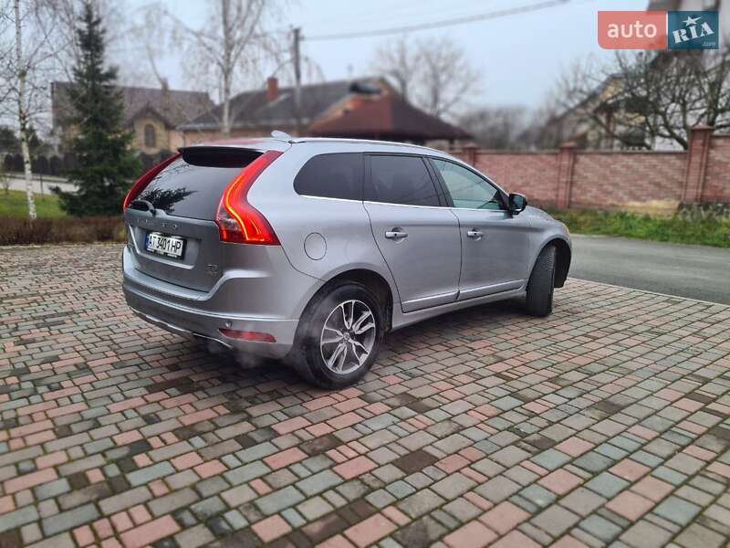 Внедорожник / Кроссовер Volvo XC60 2011 в Ивано-Франковске
