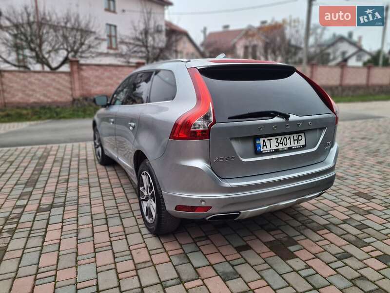 Внедорожник / Кроссовер Volvo XC60 2011 в Ивано-Франковске