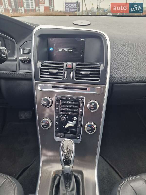 Позашляховик / Кросовер Volvo XC60 2015 в Луцьку фото 23 Позашляховик / Кросовер Volvo XC60 2015 в Луцьку