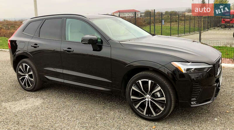 Внедорожник / Кроссовер Volvo XC60 2022 в Черновцах