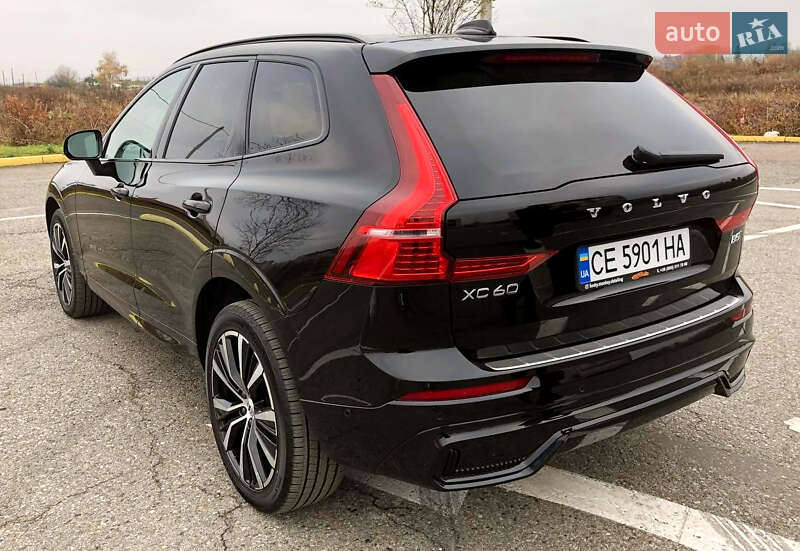 Внедорожник / Кроссовер Volvo XC60 2022 в Черновцах