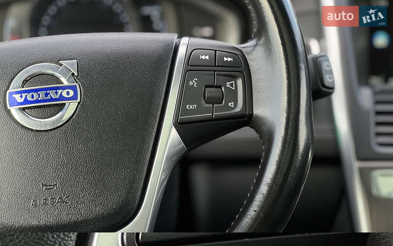 Позашляховик / Кросовер Volvo XC60 2015 в Львові фото 10 Позашляховик / Кросовер Volvo XC60 2015 в Львові