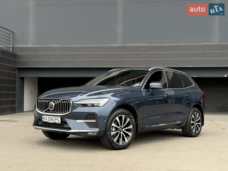 Внедорожник / Кроссовер Volvo XC60 2023 в Киеве