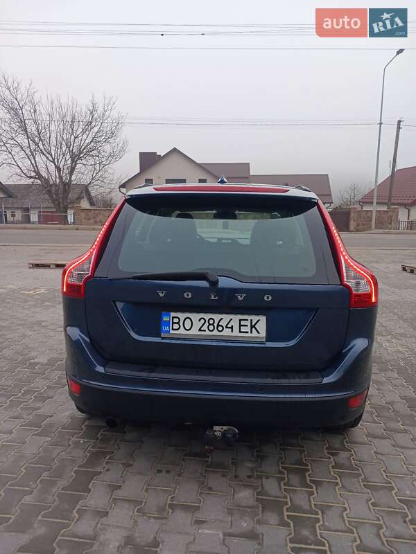 Внедорожник / Кроссовер Volvo XC60 2009 в Теребовле