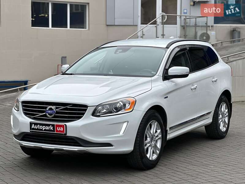 Внедорожник / Кроссовер Volvo XC60 2015 в Одессе
