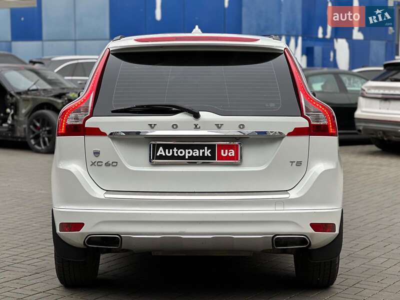 Внедорожник / Кроссовер Volvo XC60 2015 в Одессе