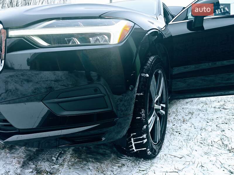 Позашляховик / Кросовер Volvo XC60 2019 в Львові