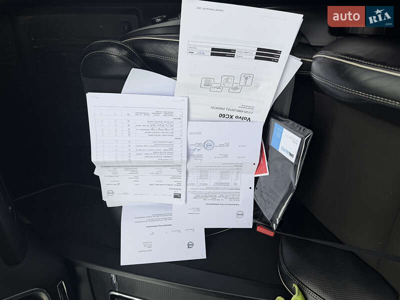 Позашляховик / Кросовер Volvo XC60 2017 в Рівному