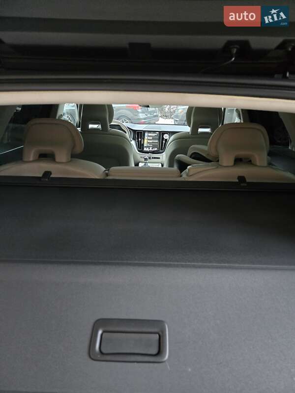 Внедорожник / Кроссовер Volvo XC60 2017 в Виннице