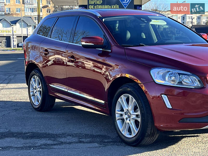 Внедорожник / Кроссовер Volvo XC60 2016 в Василькове