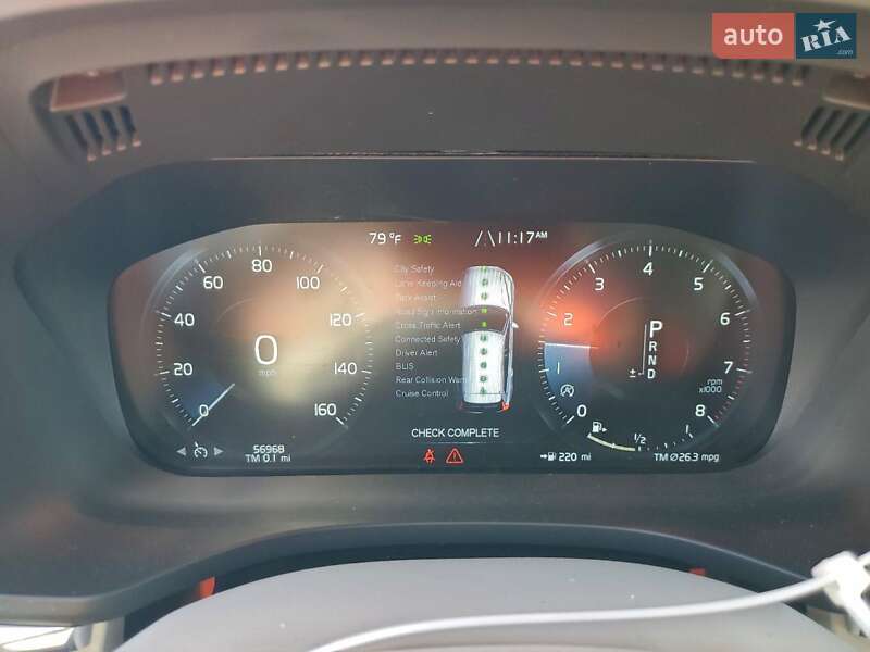 Внедорожник / Кроссовер Volvo XC60 2021 в Киеве