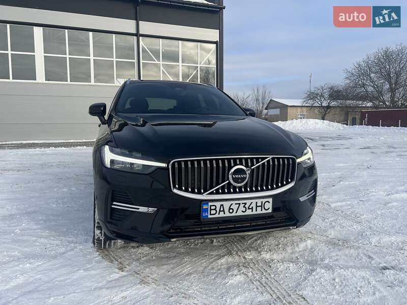 Внедорожник / Кроссовер Volvo XC60 2022 в Бершади