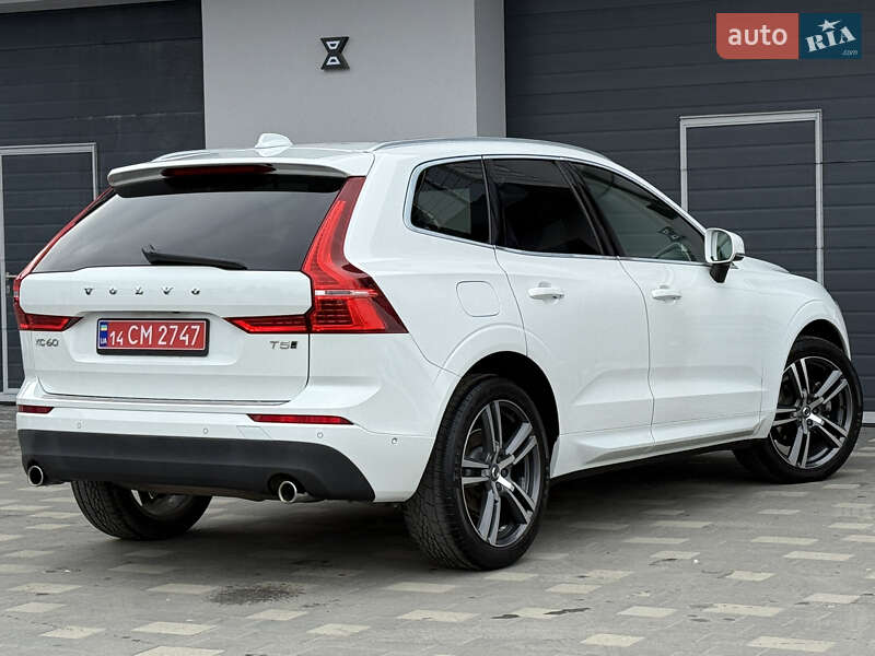Внедорожник / Кроссовер Volvo XC60 2019 в Дрогобыче