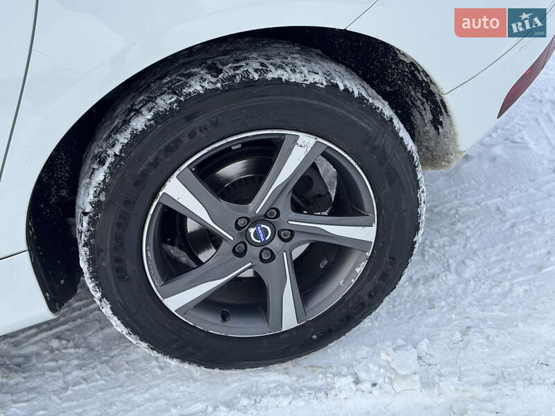 Внедорожник / Кроссовер Volvo XC60 2015 в Львове фото 24 Внедорожник / Кроссовер Volvo XC60 2015 в Львове