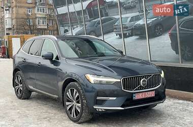 Внедорожник / Кроссовер Volvo XC60 2021 в Киеве