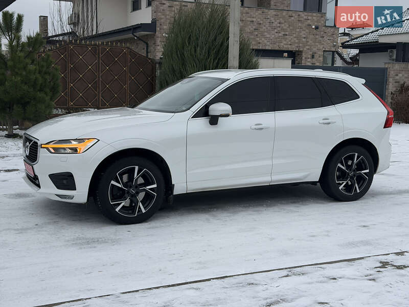 Внедорожник / Кроссовер Volvo XC60 2017 в Ровно