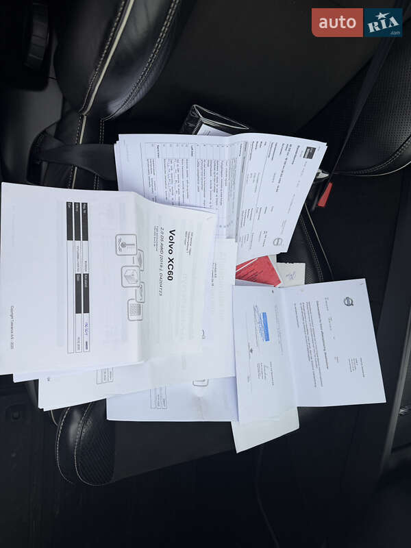 Внедорожник / Кроссовер Volvo XC60 2017 в Ровно