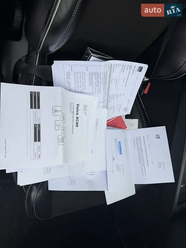 Внедорожник / Кроссовер Volvo XC60 2017 в Ровно документ