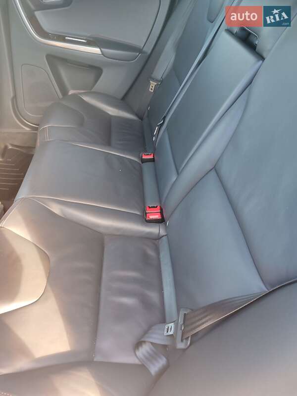 Внедорожник / Кроссовер Volvo XC60 2014 в Ивано-Франковске