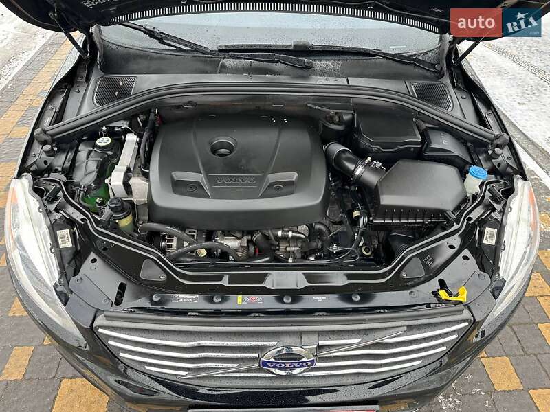 Внедорожник / Кроссовер Volvo XC60 2016 в Львове фото 32 Внедорожник / Кроссовер Volvo XC60 2016 в Львове