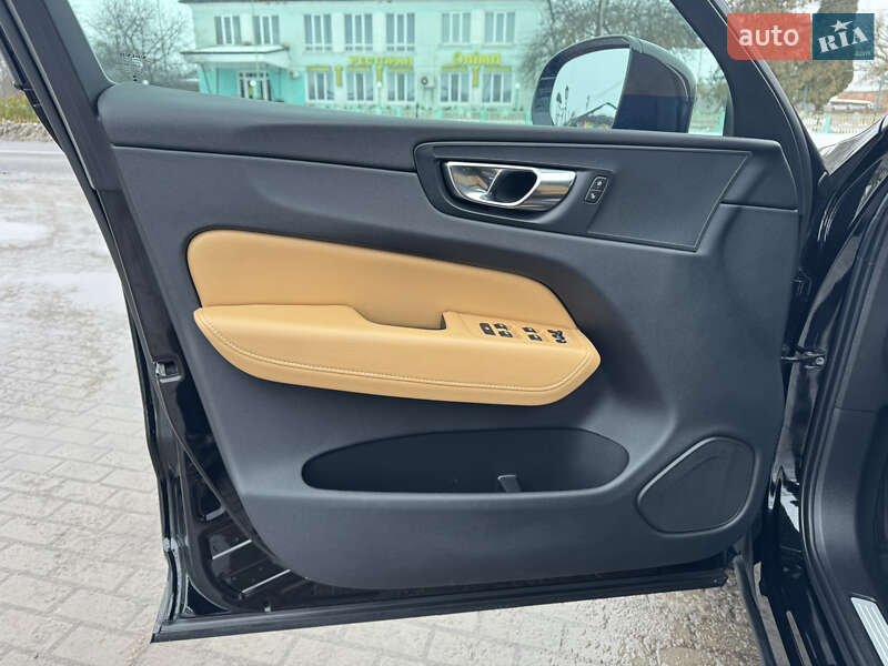 Внедорожник / Кроссовер Volvo XC60 2018 в Лопатине фото 27 Внедорожник / Кроссовер Volvo XC60 2018 в Лопатине