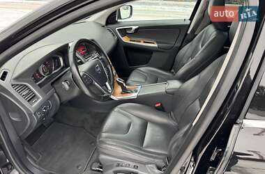 Внедорожник / Кроссовер Volvo XC60 2017 в Луцке