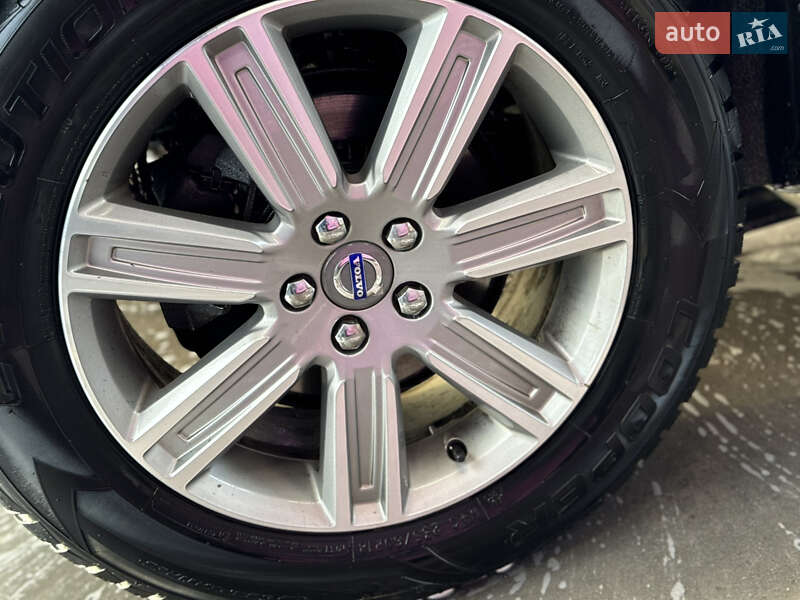 Внедорожник / Кроссовер Volvo XC60 2016 в Львове