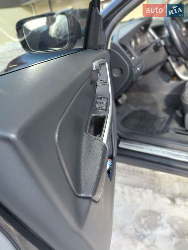 Внедорожник / Кроссовер Volvo XC60 2010 в Бердичеве фото 54 Внедорожник / Кроссовер Volvo XC60 2010 в Бердичеве