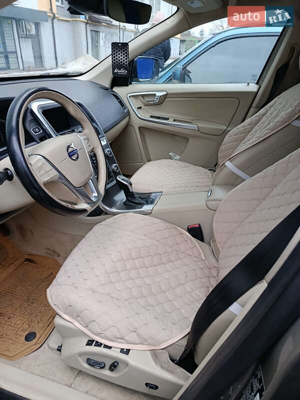 Внедорожник / Кроссовер Volvo XC60 2014 в Ивано-Франковске фото 4 Внедорожник / Кроссовер Volvo XC60 2014 в Ивано-Франковске