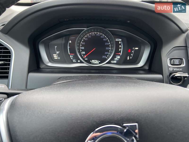 Позашляховик / Кросовер Volvo XC60 2014 в Чернівцях