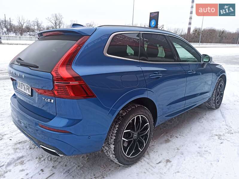 Внедорожник / Кроссовер Volvo XC60 2018 в Киеве