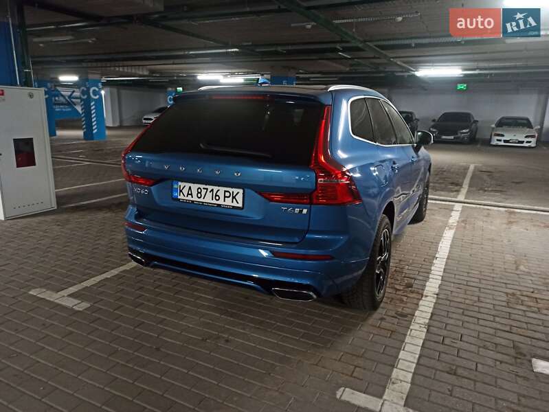 Внедорожник / Кроссовер Volvo XC60 2018 в Киеве