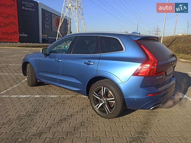 Внедорожник / Кроссовер Volvo XC60 2018 в Киеве