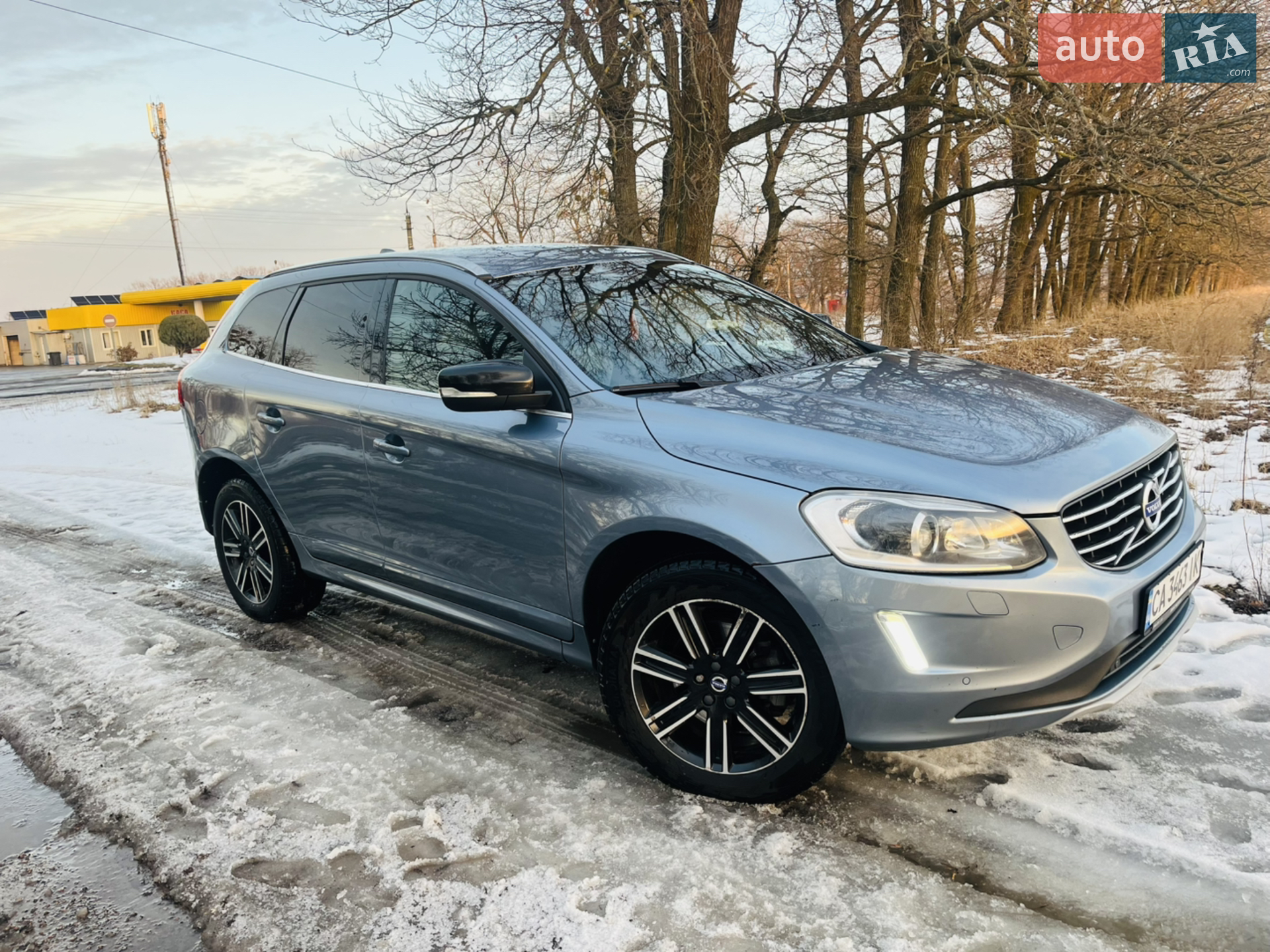 2017 Volvo XC60 - мініатюра 28