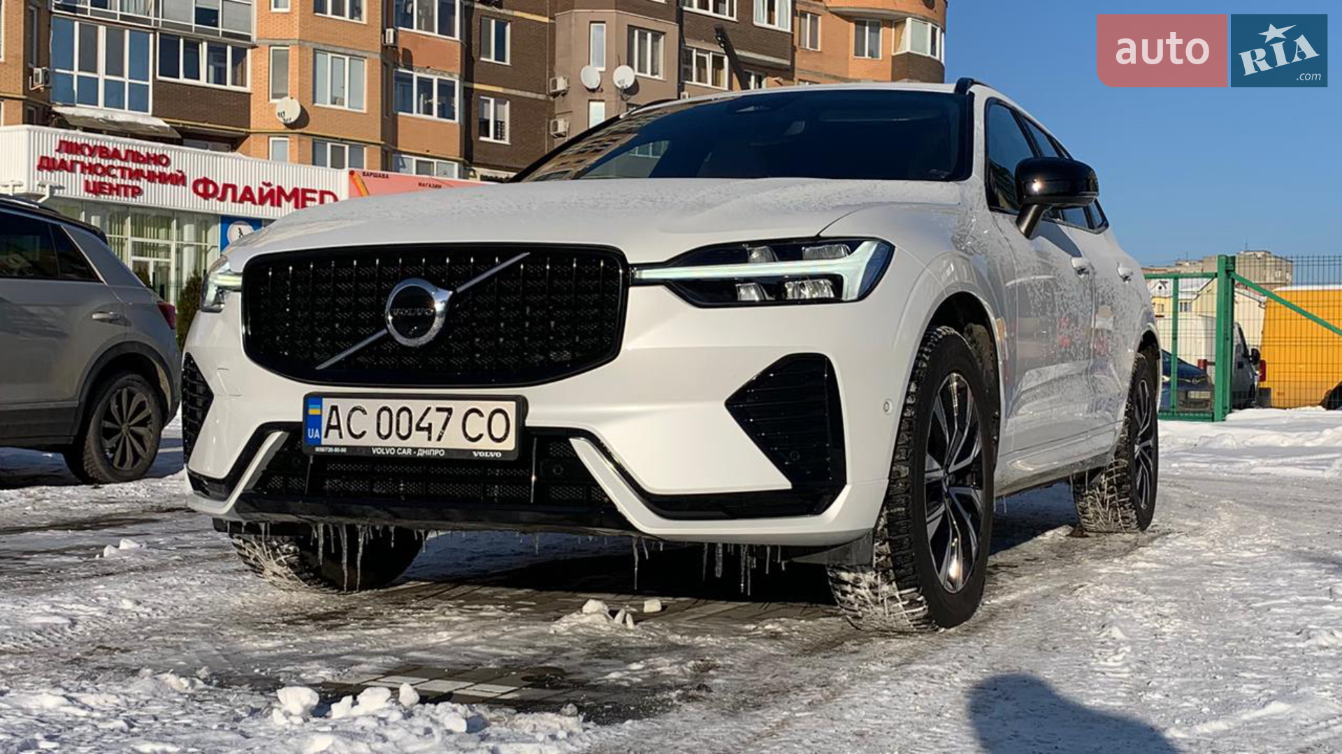 2023 Volvo XC60 - фото 1
