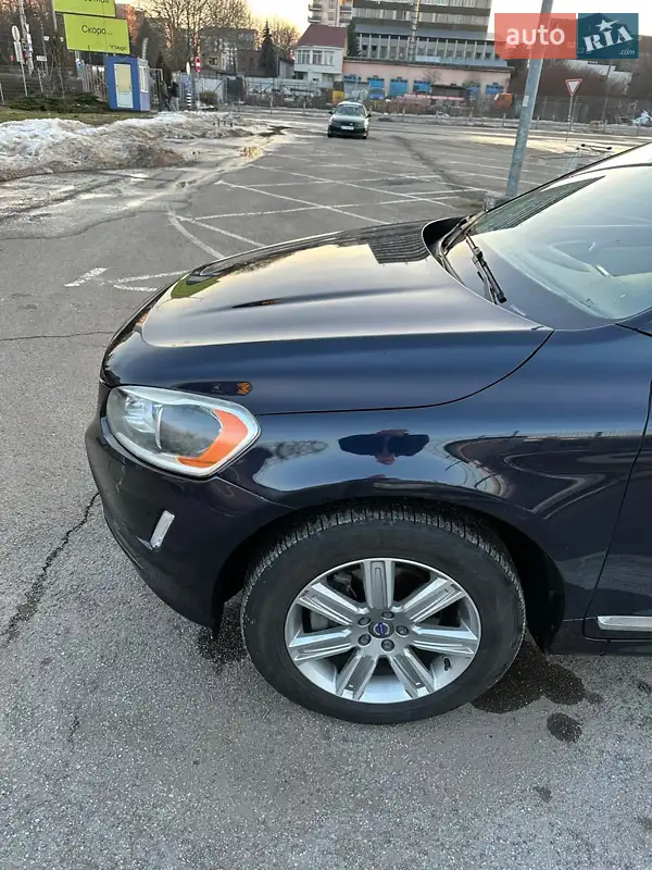 Volvo XC60 2015 VIN YV449MDM7G2878497 фото оголошення 3 з 81